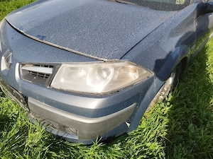 dezmembrez Renault Megane 2  - imagine 4