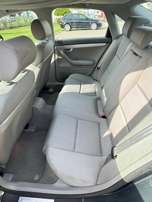 Audi A4 2008   1.8 Benzină, Automată   203.507 km - imagine 5