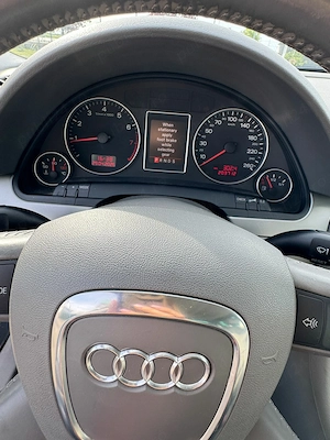 Audi A4 2008   1.8 Benzină, Automată   203.507 km - imagine 8