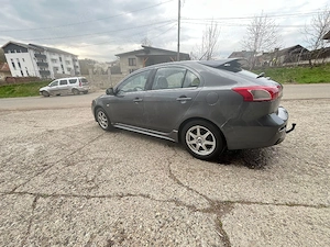 Mitsubishi lancer  - imagine 3