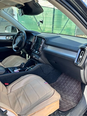 Volvo XC40 T5 Twin Engine Plug-in Hybrid   2020   262 CP   Automat   Stare foarte bună - imagine 8