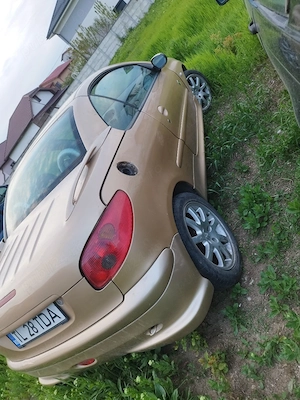 dezmembrez Peugeot 206  - imagine 3