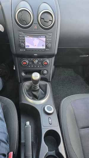 Vand Nissan Qashqai  4X4 7 locuri 1.6 diesel - imagine 5
