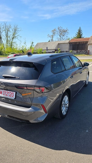 Vand Opel Astra 2023 diesel 1.5 - imagine 4