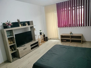 Apartament cu o camera - imagine 4