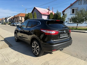Vand Nissan Qashqai J 11 1.6 diesel 4X4 - imagine 4