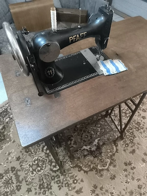 Pfaff 11 masina de cusut 