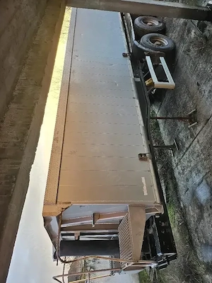 se vinde semiremorca bascula aluminiu an 1999 cu itp valabil,frane noi reparate in service autorizat