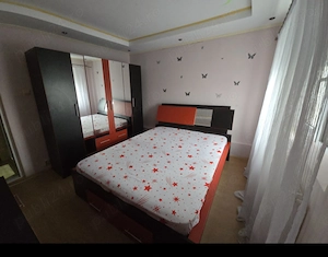 Vând apartament 3 camere în Târgoviște 74mii - imagine 8