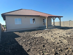Casa individuala cu 4 camere de vanzare in localitatea Sag - imagine 6