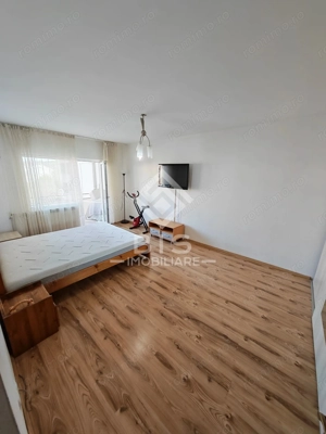 Apartament Spațios 70 mp + 2 Balcoane (15 mp) - imagine 8