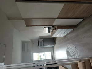 Studio ultramodern, central