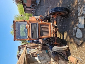 Tractor U650 - imagine 5