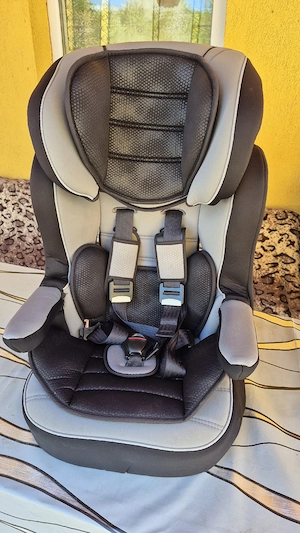 Vand scaun auto copii 2-5 ani