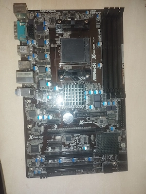 Placa de baza ASRock 980DE3 U3S3 AM3+ pentru piese