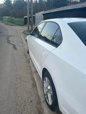 Vand vw Jetta 2.0 diesel, an 2016, 196000km.  - imagine 7
