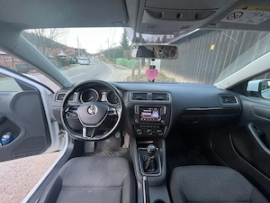 Vand vw Jetta 2.0 diesel, an 2016, 196000km.  - imagine 5