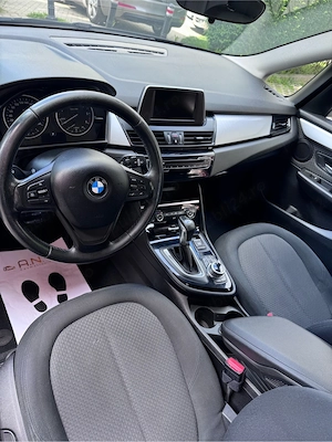 BMW 216 d  Automat - imagine 3
