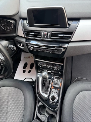 BMW 216 d  Automat - imagine 7