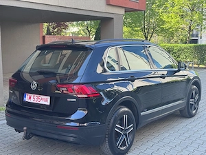 Volkswagen Tiguan 2.0 TDI 4x4  - imagine 3