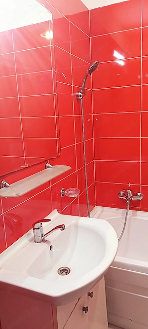 Apartament 3 camere de închiriat pret 500 euro - imagine 4