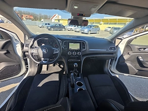 Renault Megane 4 - imagine 8