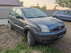 Vând Ford Fusion  - imagine 2