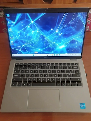 Laptop dell latitude 5420 stare estetica&tehnica impecabila!1050 ron(usor negociabil) - imagine 3