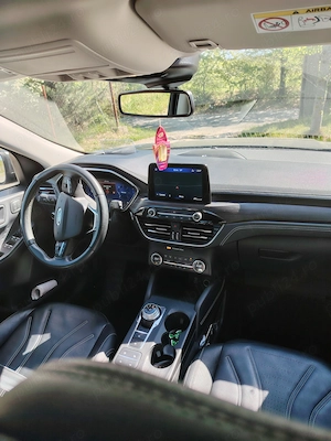 Vând sau schimb,Ford Kuga Vignale,4 4, 2020,2.0 diesel,200 cai  - imagine 6