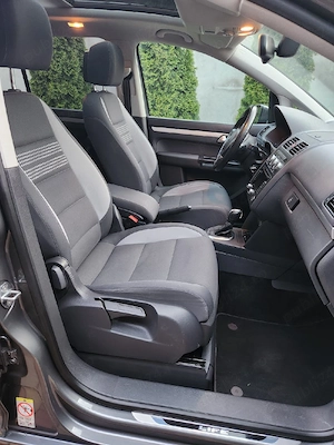 VW Touran 2014 - 2.0 TDI - DSG - Panorama - Family Edition    - imagine 9