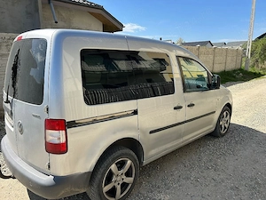 Vw Caddy An 2010 - imagine 3
