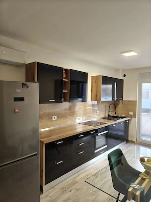 Proprietar, vând apartament cu 2 camere, strada Ceyrat, West Residence, Oradea. - imagine 2