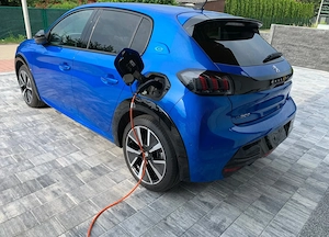 Peugeot 208 e-208 GT Unic Proprietar - imagine 9