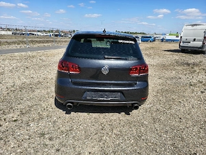 VW Golf 6 GTI mot 2000 benzina 211 cp an 2011 E 5 - imagine 5