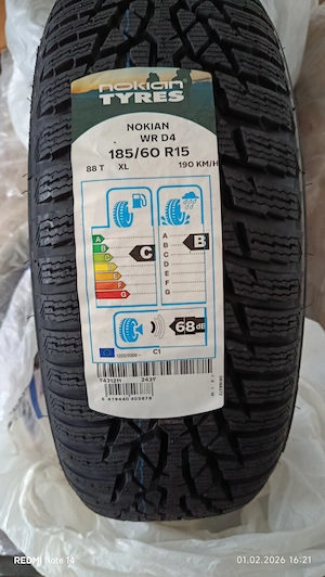 Vând anvelope noi iarna Nokian 185/60 R15