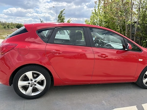 Opel astra J 2.0 Disel  - imagine 5