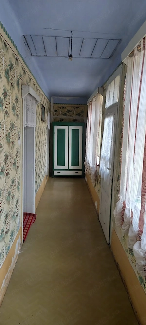 casă lntre petris si Săvârșin  6400 mp intravilan deschidere la DN 94 ml - imagine 3