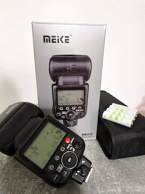 blitz Meike MK910 pentru nikon