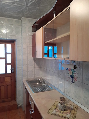 Apartament 3 camere - Onesti - imagine 4