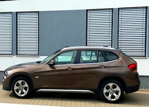 Bmw x1 2.0D M PACHET X-DRIVE 4X4 AUTOMATĂ 205CP, Panorama, Navi, xenon, piele, full  - imagine 9