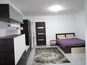 dristor etaj 7 semidecomandat