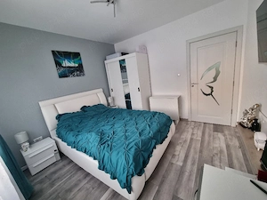 Apartament 3 camere - semidecomandat - etaj 1 - Micro 17