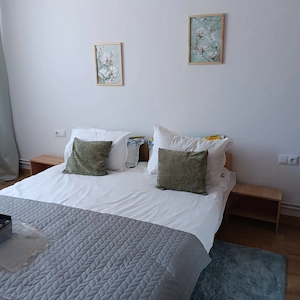 Inchiriez apartament la casa - imagine 4