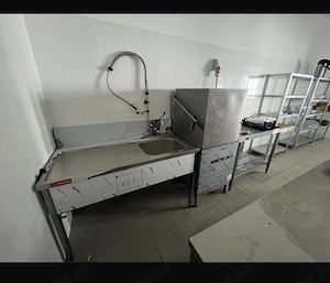 Cuptor rational cu 20 de tavi nou si masina de spalat vase automat nou 