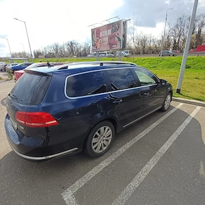 Vând Volkswagen Passat B7 Variant  - imagine 4