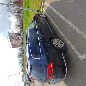 Vând Volkswagen Passat B7 Variant  - imagine 6