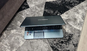 Toshiba Satellite AMD A8