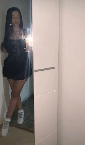 Denisa 21 ani doar deplasari 