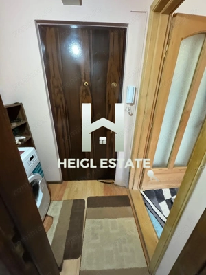 Garsoniera mobilata si renovata in zona Soarelui - imagine 3