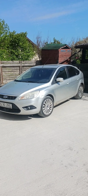 Vand Ford focus,1.6 benzina motor clasic